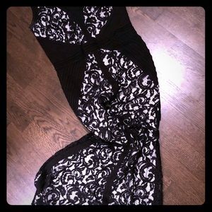 Lace Tadashi Shoji Gala Dress